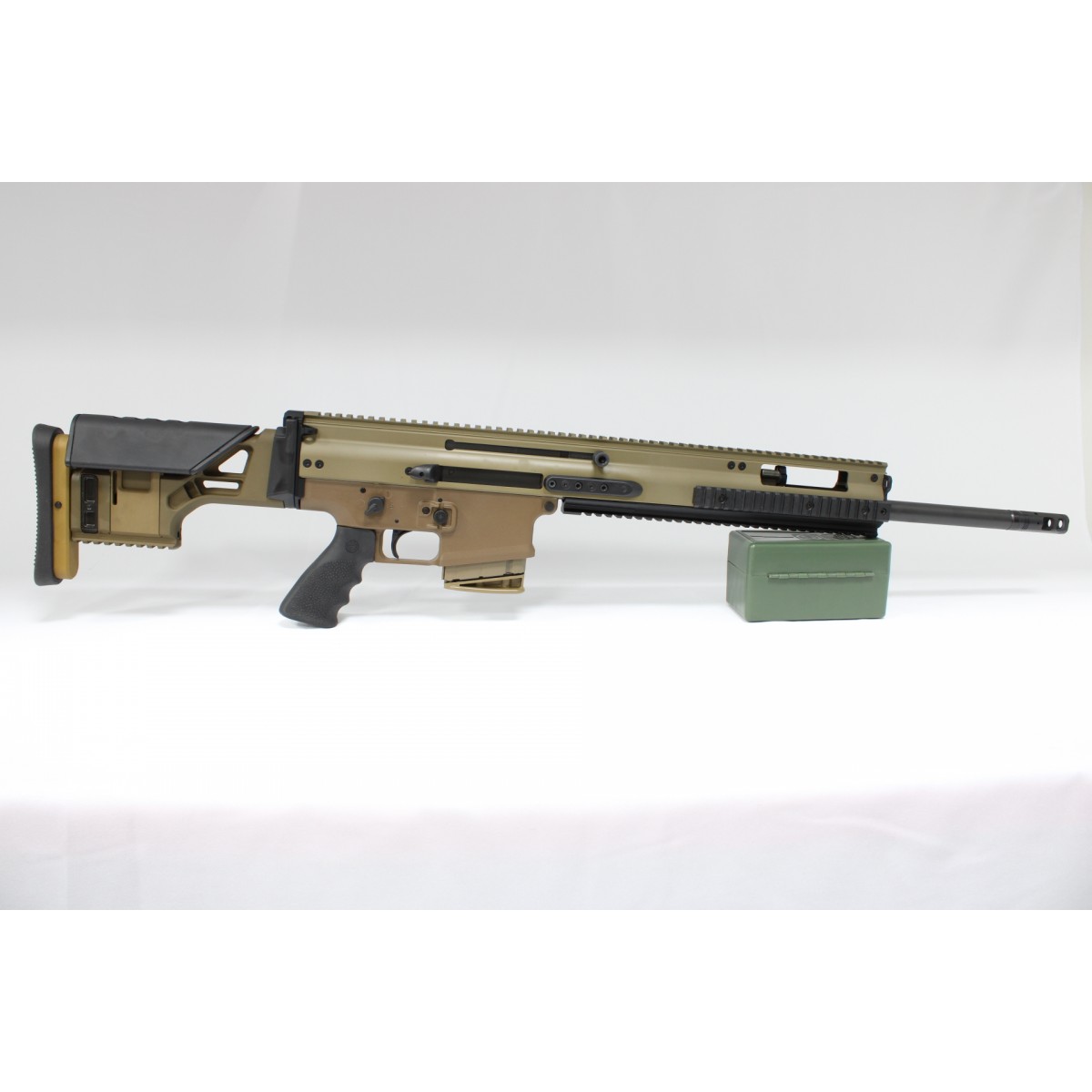 Carabine FN SCAR 20S NRCH, couleur FDE, CAL: 7.62 NATO