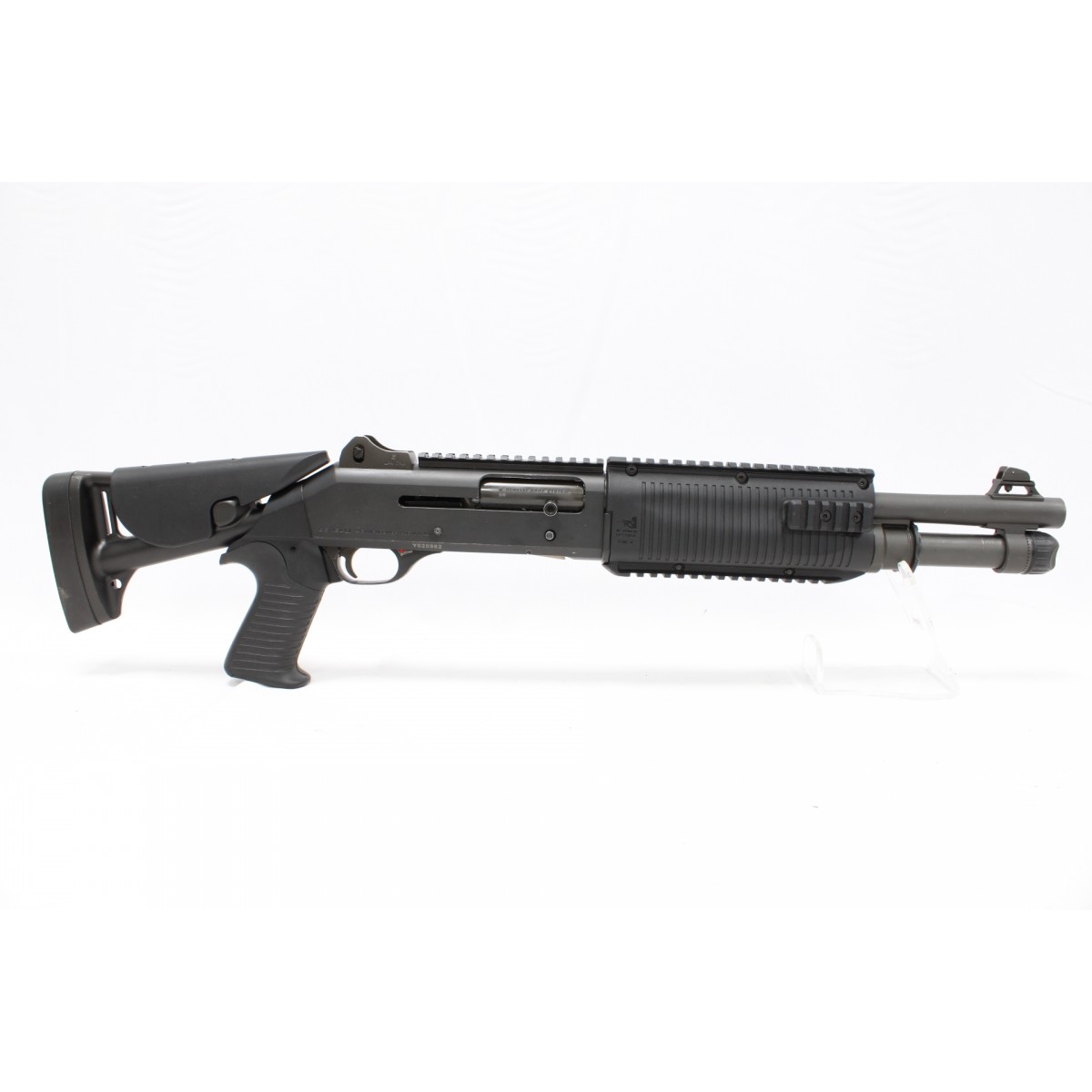 OCCASION Fusil Benelli M4 cal : 12/76 OCCASION Fusil Benelli M4 cal : 12/76