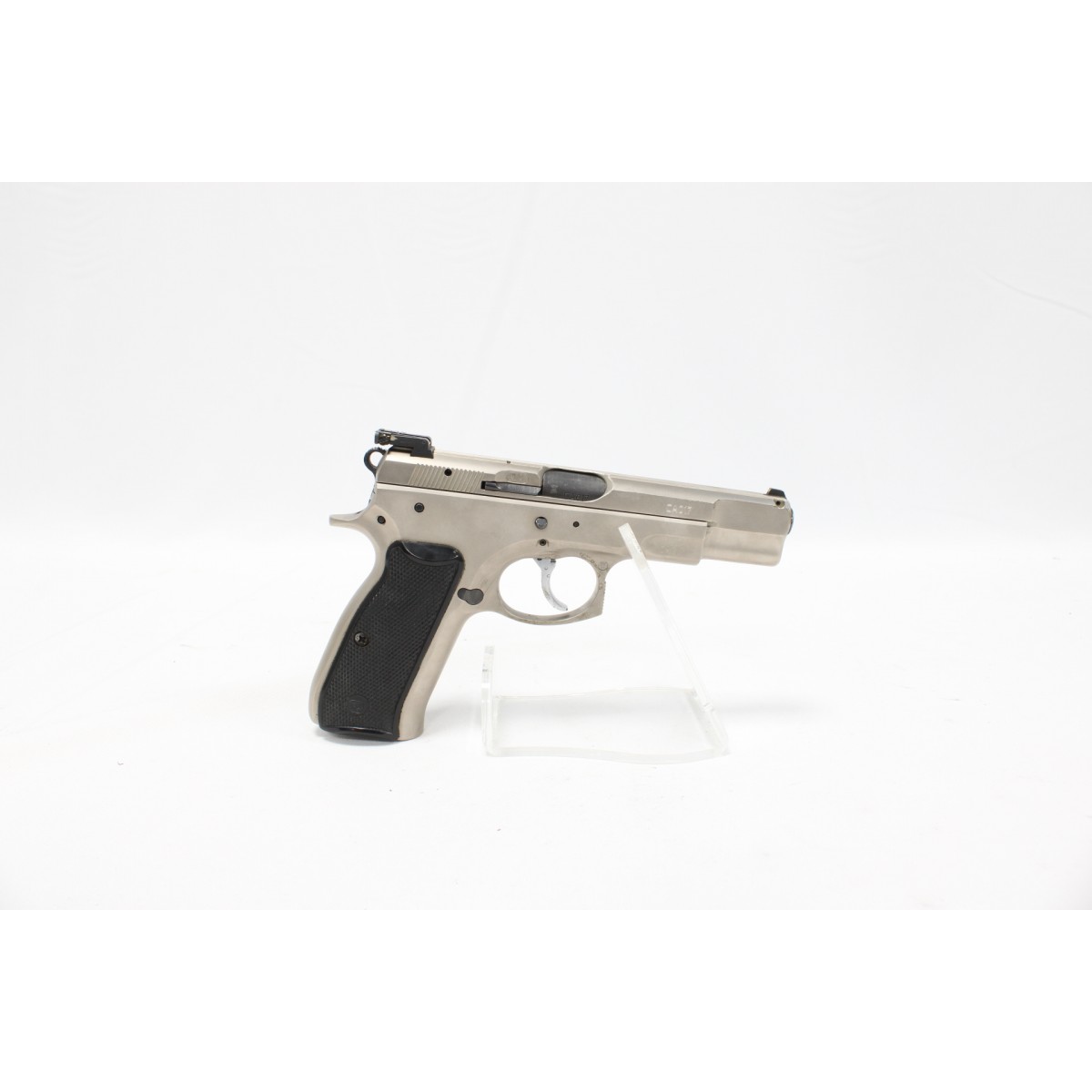 OCCASION pistolet CZ 75 cal : 9x19 OCCASION pistolet CZ 75 cal : 9x19